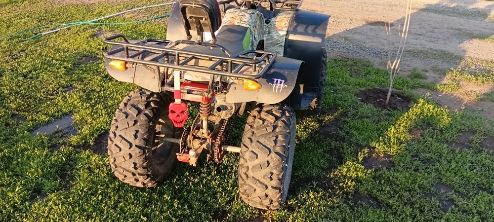 Продам квадроцикл 200 кубов
