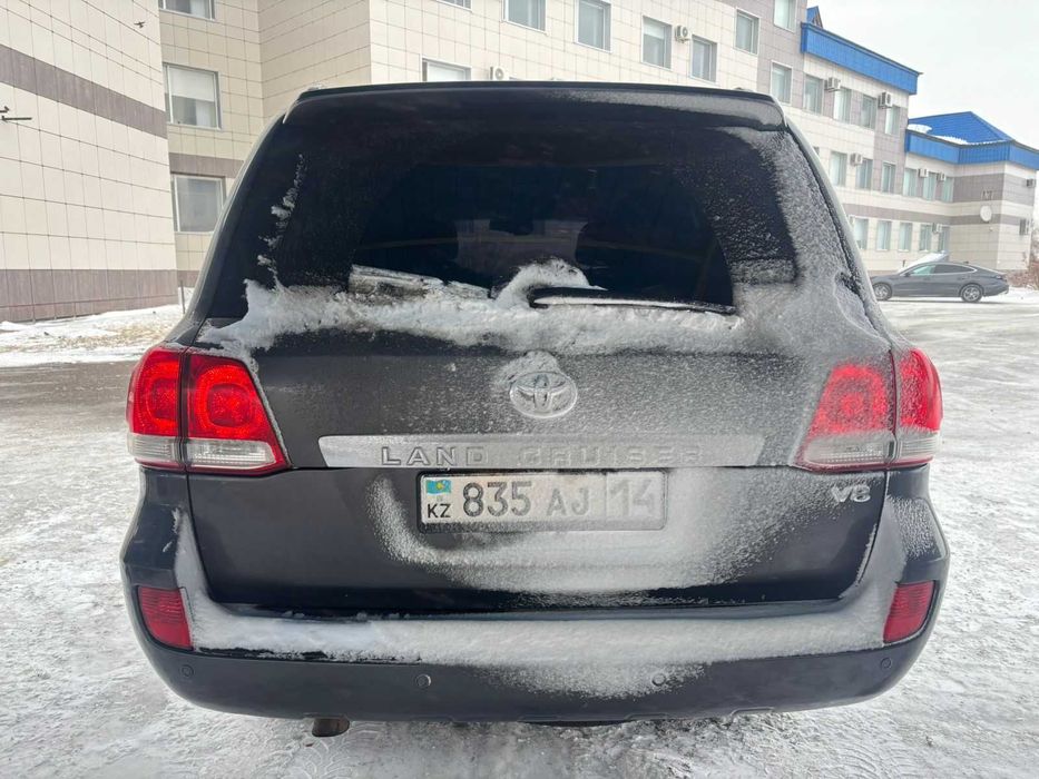 Toyota L.CRUISER-200 VX (65309)