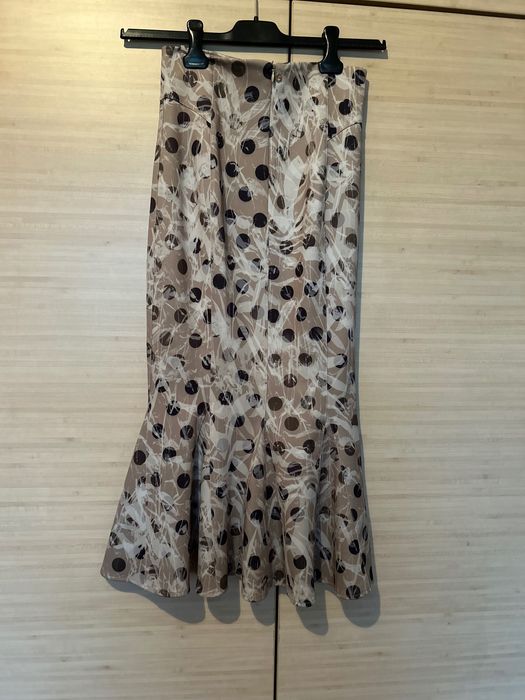 Секси пола и топ на Guess