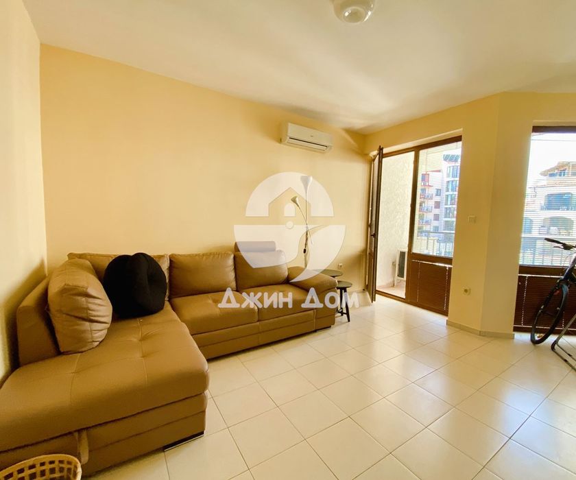 Продава се Двустаен апартамент в к.к. Слънчев бряг - 80 кв.м за 607 €/кв.м - Снимка #1