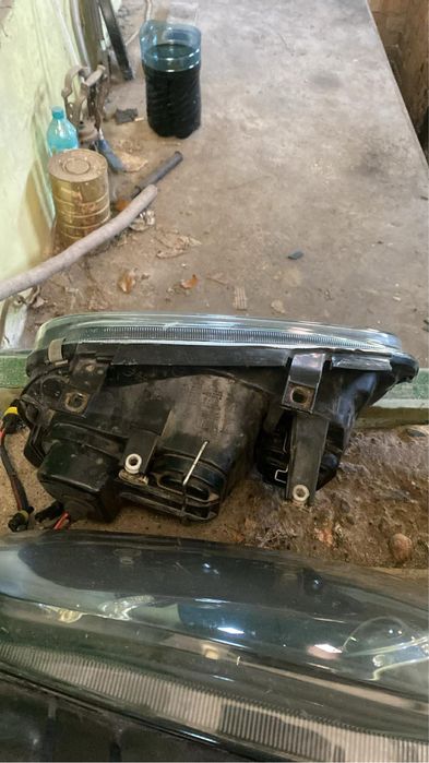 Фарове с angel eyes голф 4