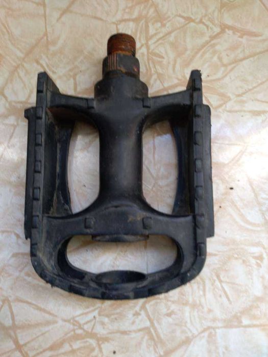 Части за колело  -