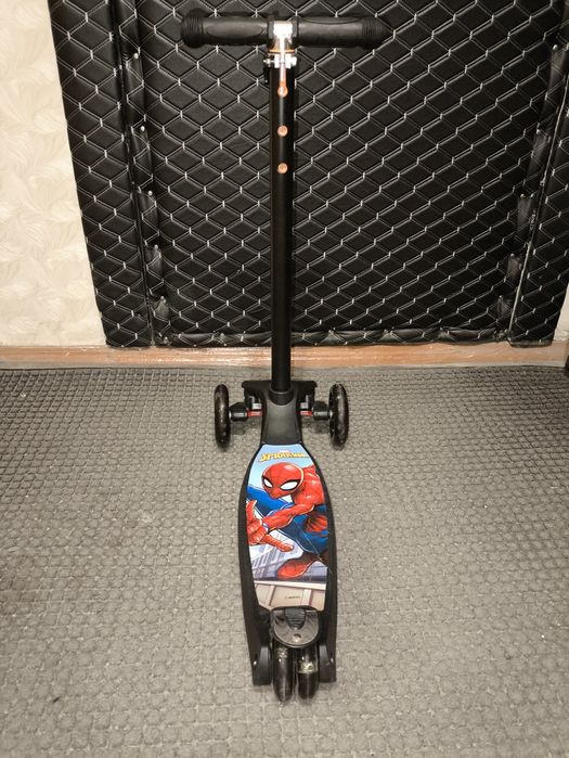 Самокат детский,НОВЫЙ