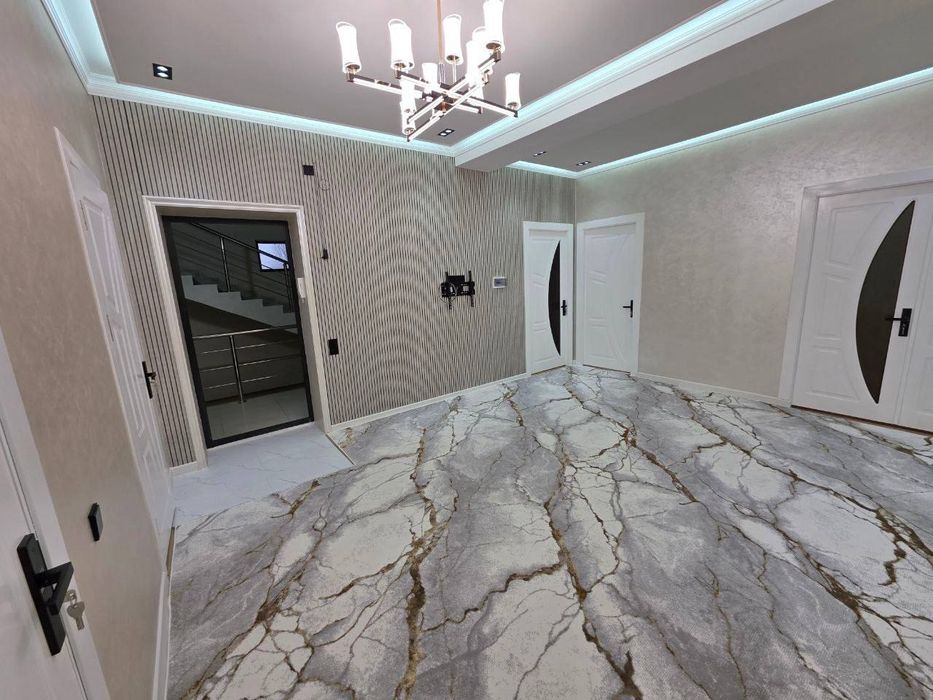 Срочно продаётся 4 ком Новостройка 40 лет Сарбаст пива ор-р