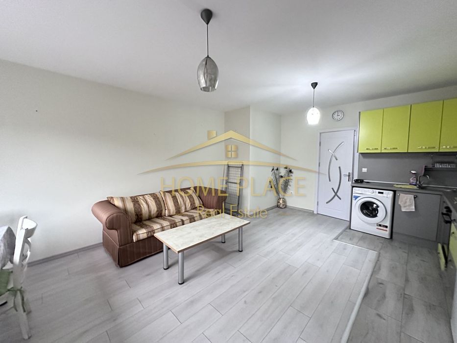 Дава се под наем Двустаен апартамент в Варна, Център - 65 кв.м за 510 € - Снимка #2