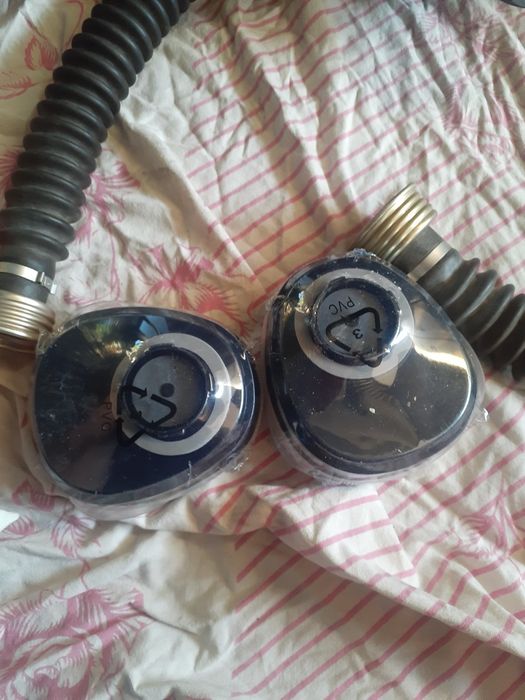 Два новых противогаза