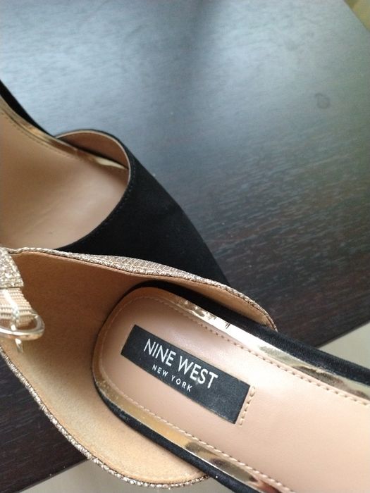 Vind pantofi dama.