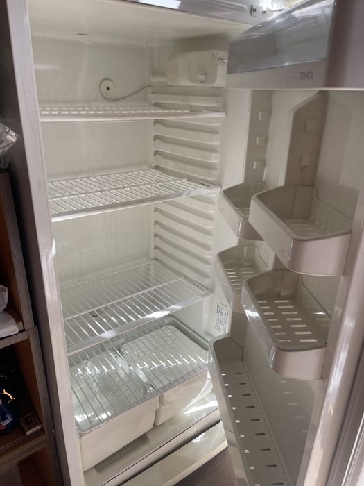 Холодильник STINOL