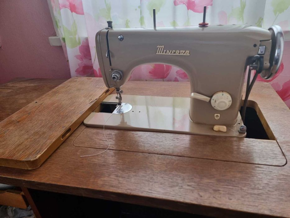 Шевна машина Minerva