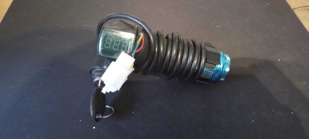 Maneta accelerație bicicleta electrica 12V-99V, display digital, ABS , albastru/negru, NOU