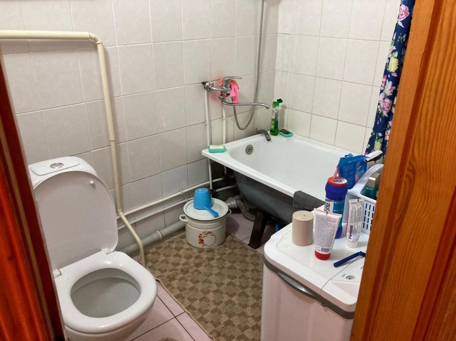 Продам квартиру 3-х комнатную