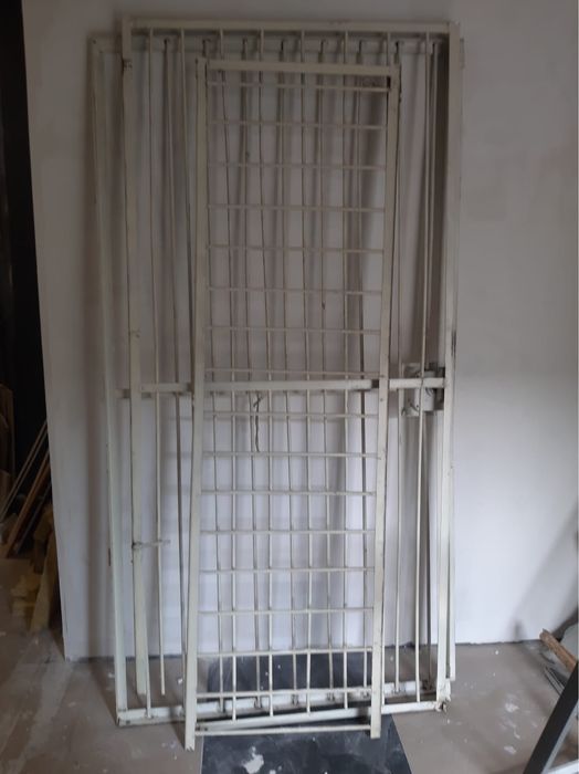 Продаю решетки б/у