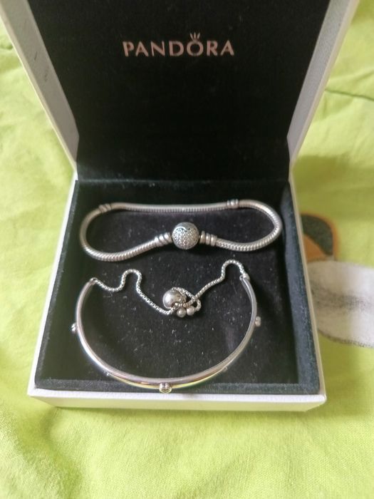 Гривни Pandora два броя за 170лв ,подарък са но аз не нося бижута ,в д
