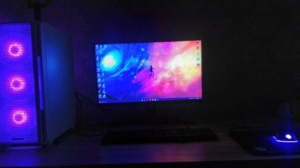 24G2W1G4 165гц монитор, IPS, 1мс, 24дюйма, состояние идеальное.