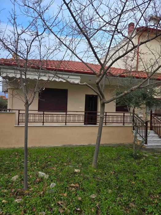 Къща - Неа Врасна!