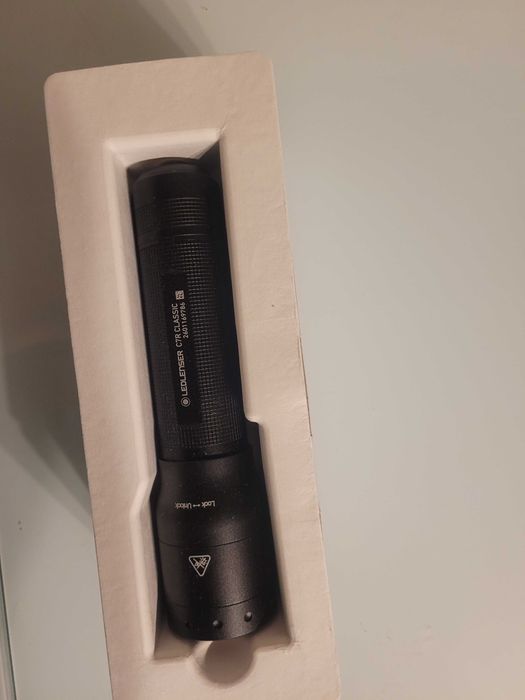 Lanternă Ledlenser C7R Classic - 1000 lumeni