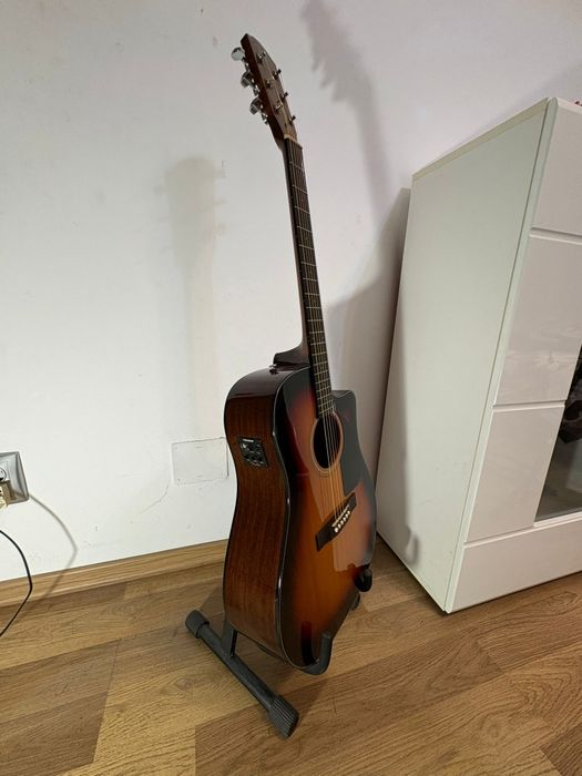 Chitara Electro-Acustica Fender