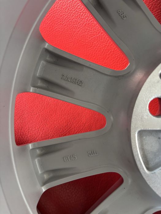 Оригинални джанти VW 5х112 16цола.