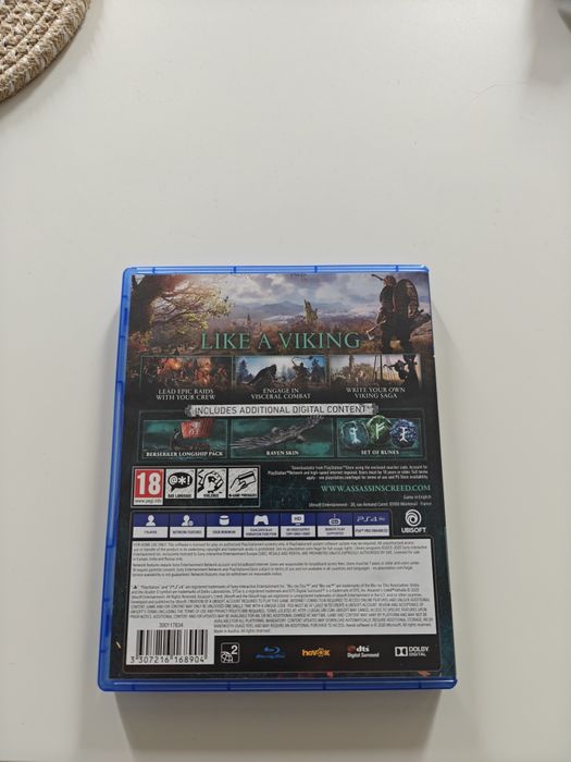 Продавам игра Assassin's Creed Valhalla за PS4