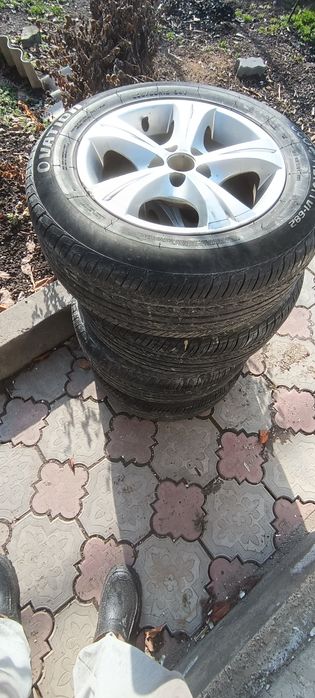 Продам диски с резиной субару