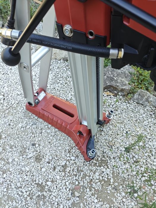 Ново 2025 - Hilti DD 250 CA + DD - HD 30 - Диамантено пробивна машина