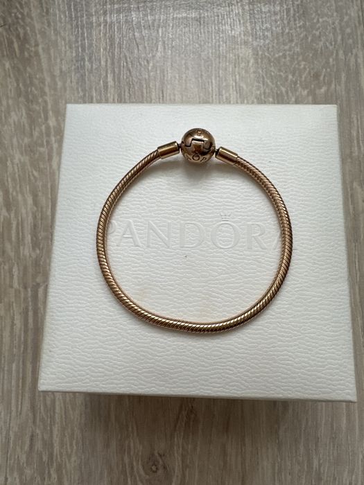 Продам браслеты Pandora оригинал