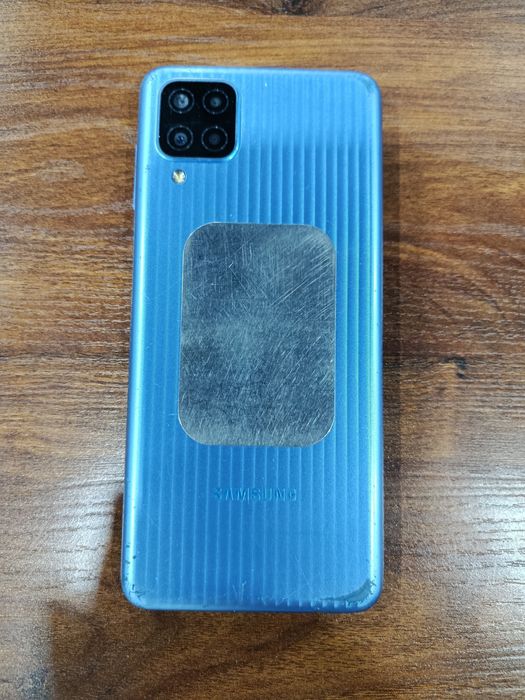 Samsung galaxy m12