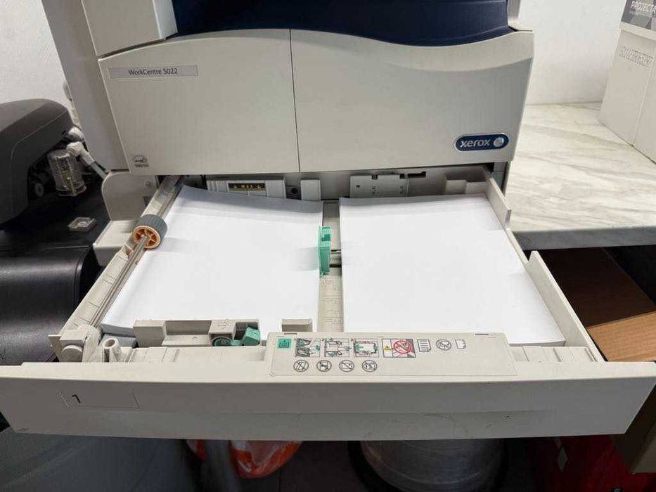 Мултифункционален принтер Xerox WorkCentre 5022.