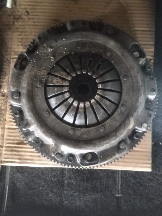 Мотор от пассат б3