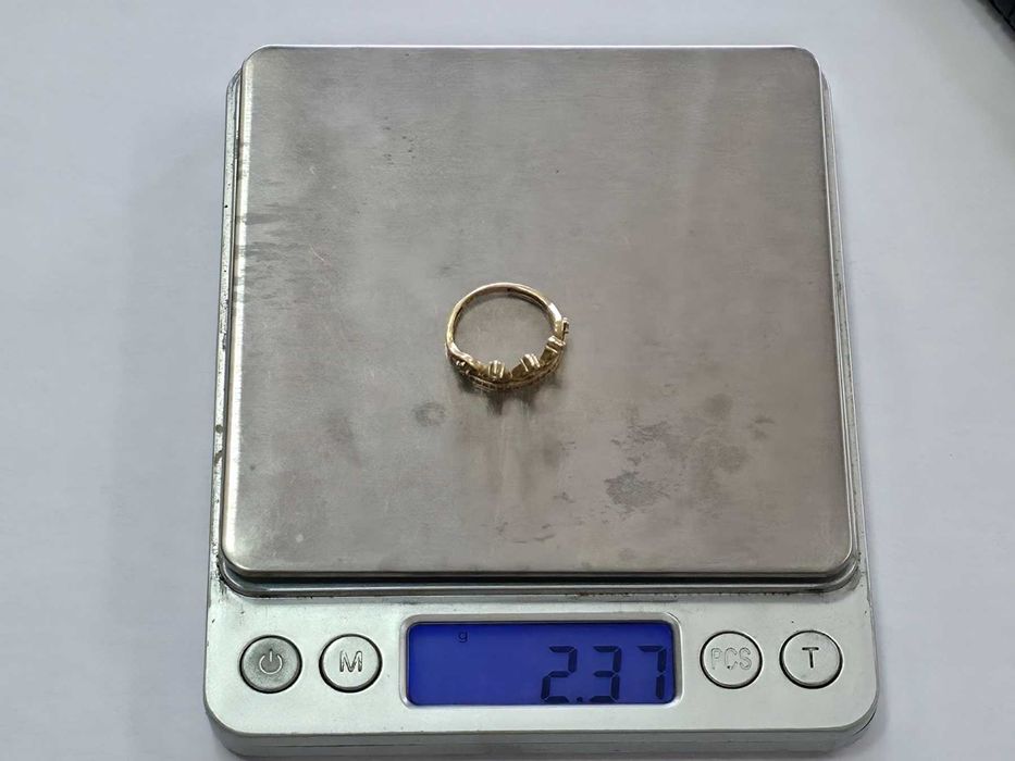 Дамски златен пръстен 14К 585 / 2,37 гр.