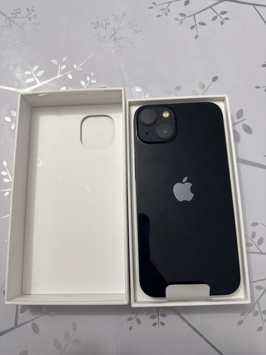 Айфон 13 темно синий