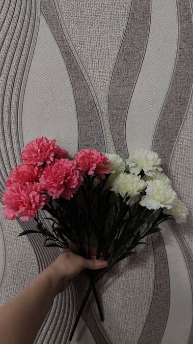 Продам цветы искусственные