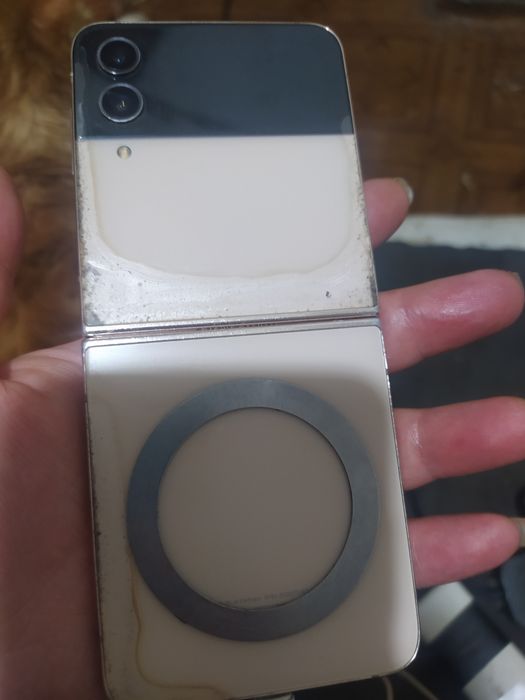 Самсунг Флип 4 срочно