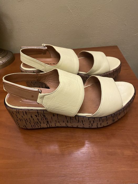 Босоножки б/у, кожаные,