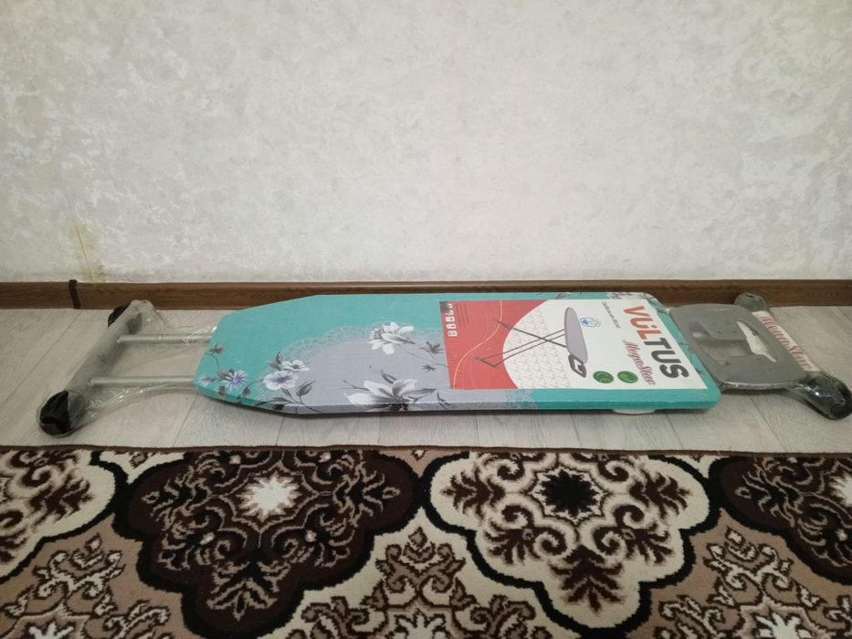 Срочно гладильная доска сотилади