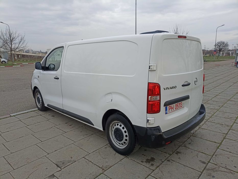 Opel Vivaro / euro 6