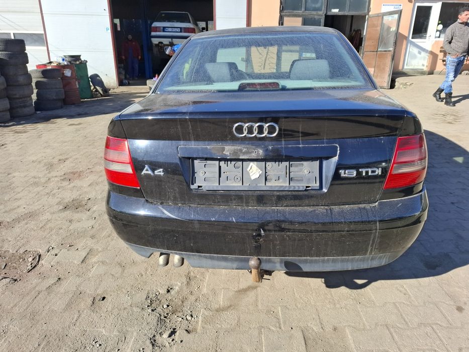 Elemente Caroserie Audi A4 B5 Facelift 1.9TDi 90 cp AHH