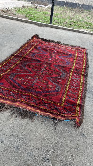 Қазақы кілем сатылады