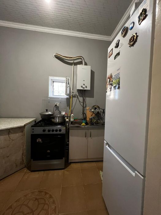 Продаётся большой кирпичный дом