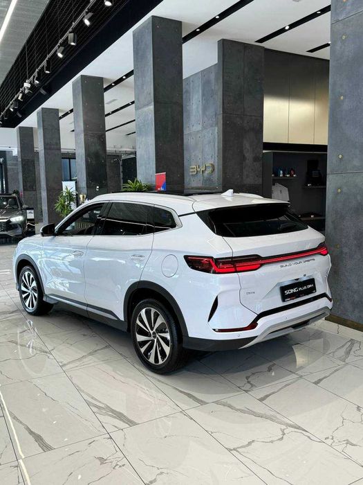 BYD SONG PLUS CHAMPION 150 Km Flagship Uzpride