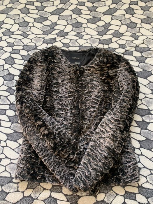 Късо, есенно палтенце