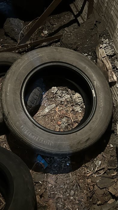 Шины ,   две шины , premium contact continiental