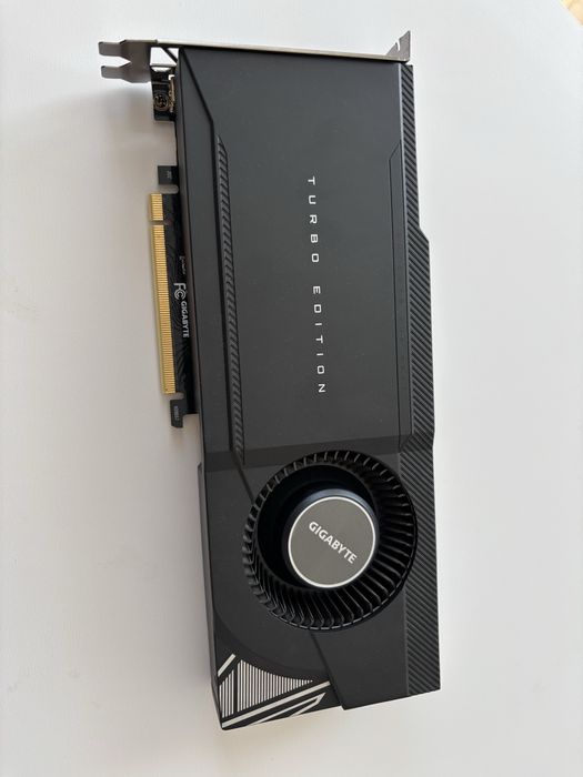 NVIDIA GeForce RTX 3080 Turbo 10GB – stare impecabilă