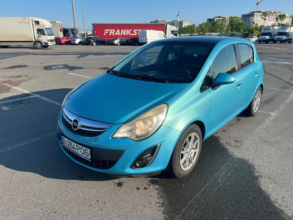 Opel Corsa D 1.2 Color Edition