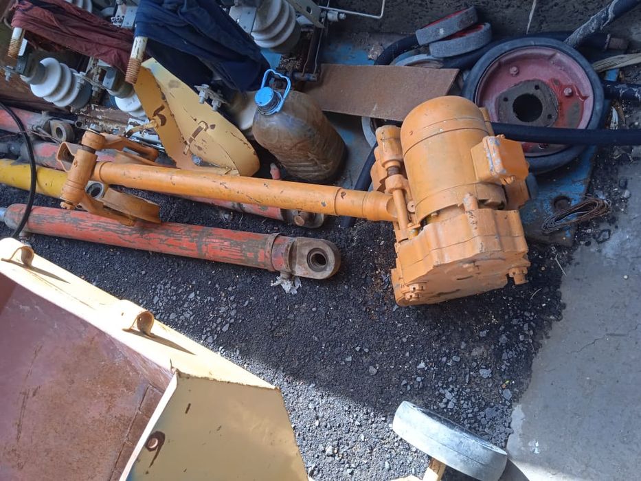 Продам тельферы разные