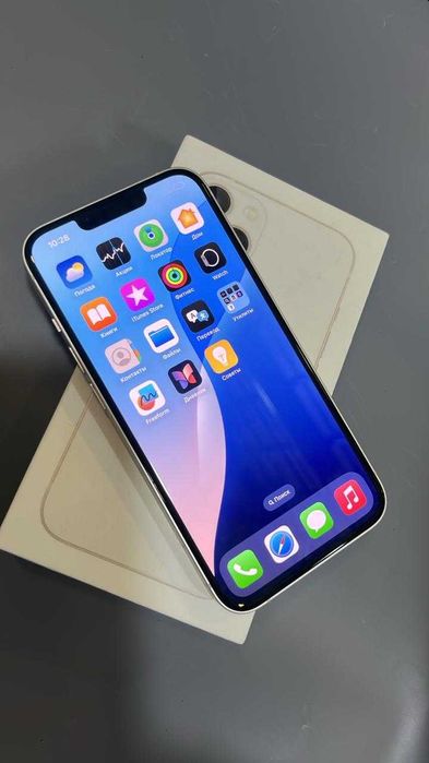 Apple iPhone 13,128 GB (Город Семей,ул Валиханова 100/1)ID:7975