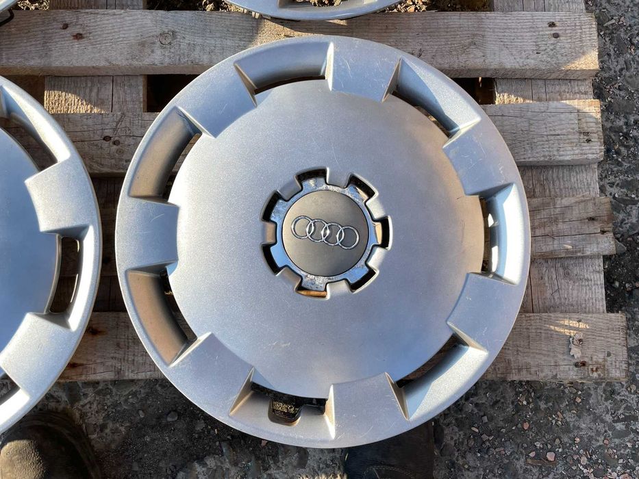 16 цола Тасове за Ауди А3 А4 Audi A3 A4 Оригинални