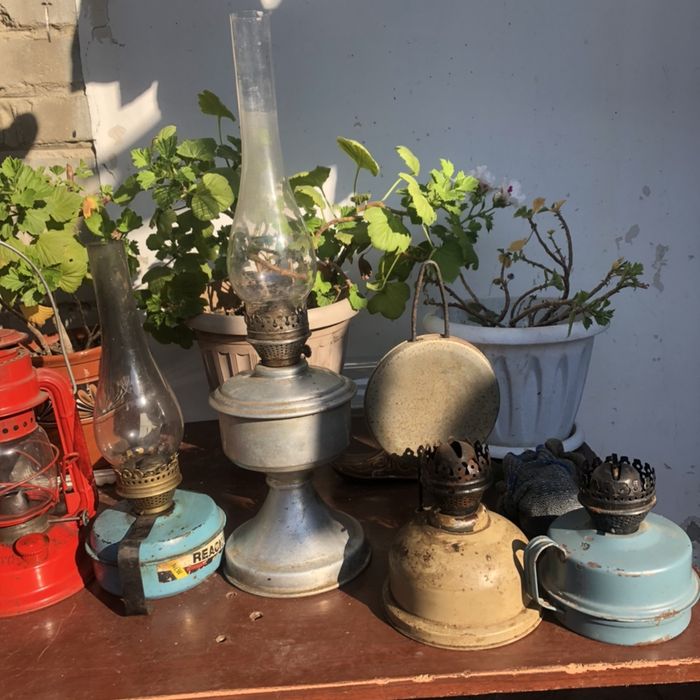 Светильник керосиновый