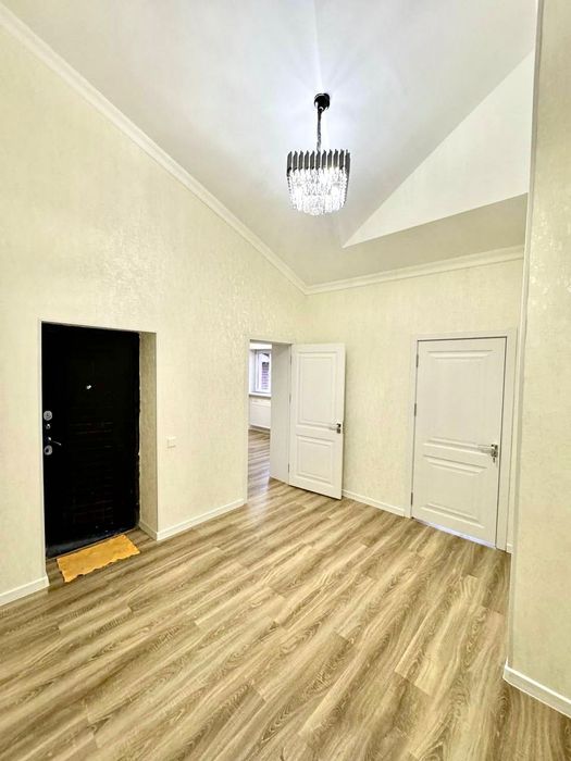 Яшнабад ЖК Азия Хаус срочно продается квартира  2/8/8  60м2