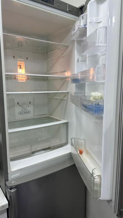 Холодильник сатылады